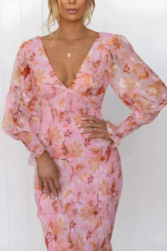 Robe mi-longue à imprimé floral audacieux