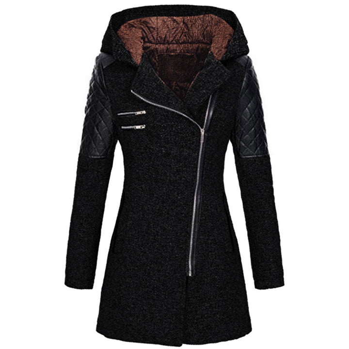 Manteau à manches matelassées.
