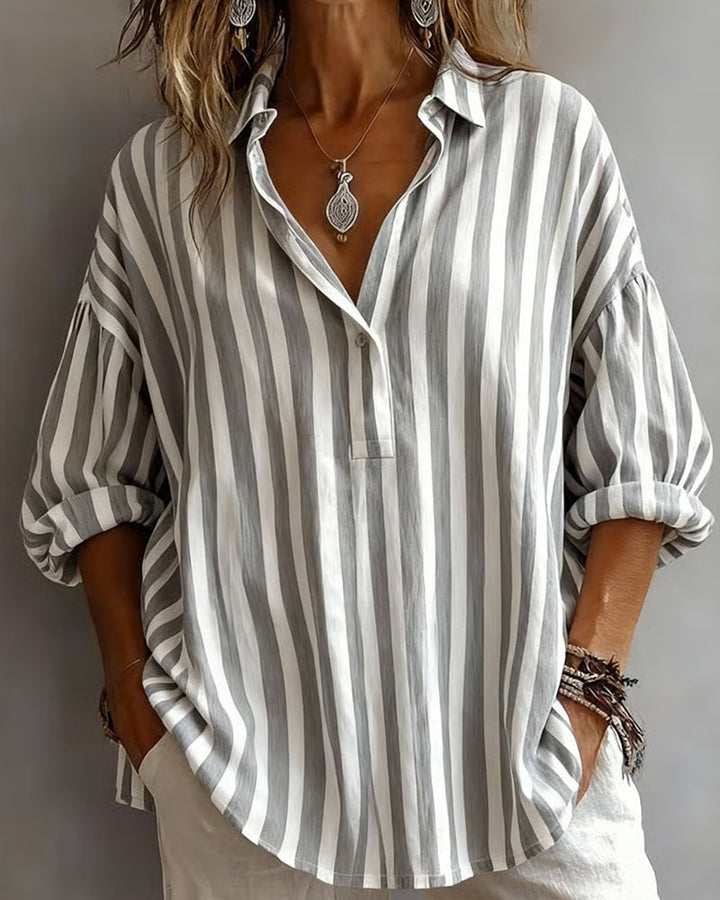 Blouse à col rayée et coupe ample