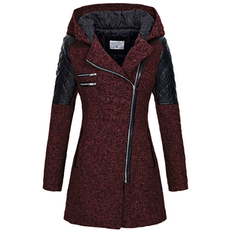 Manteau à manches matelassées.