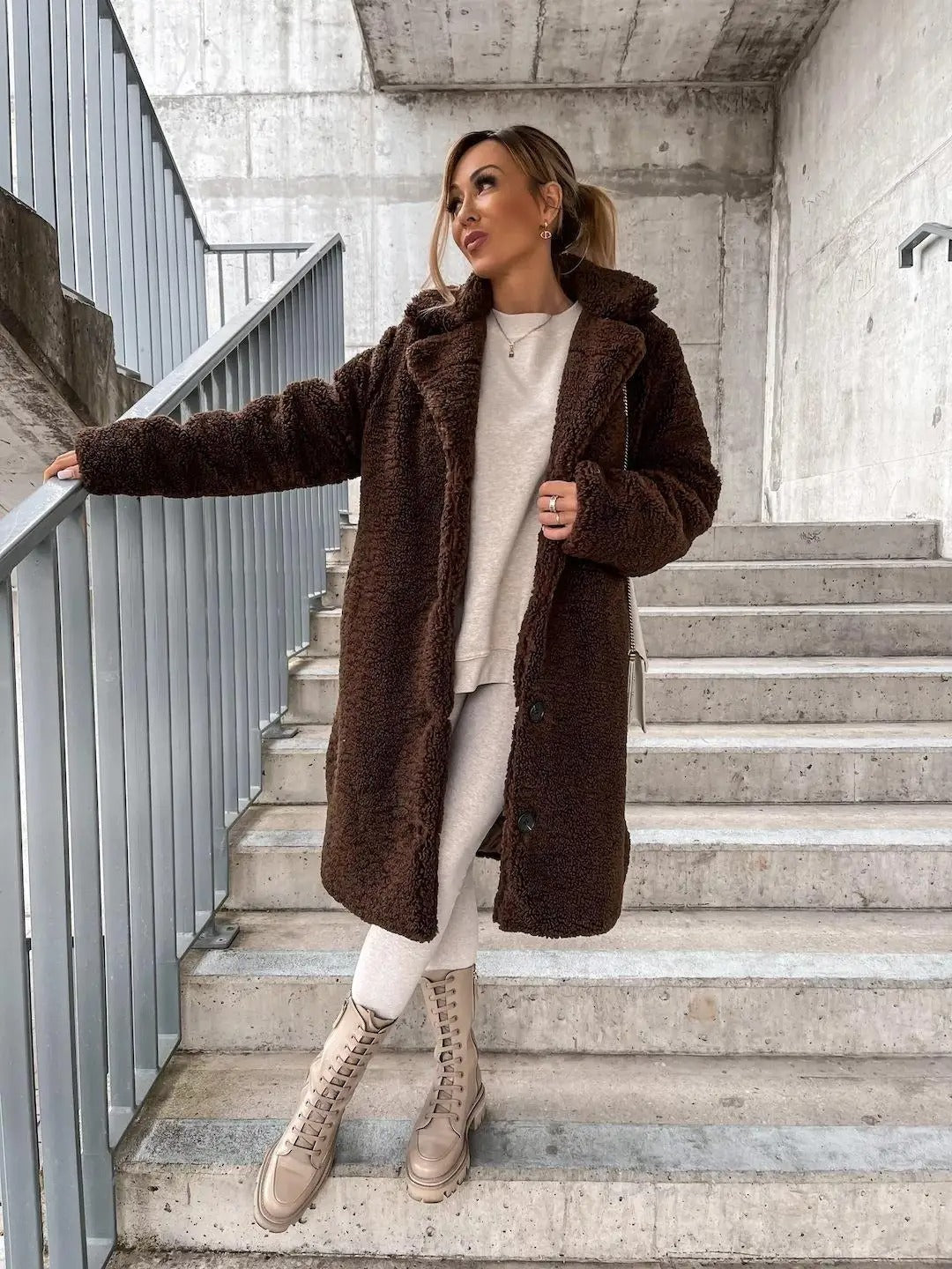 Manteau en laine long pour femme, confortable