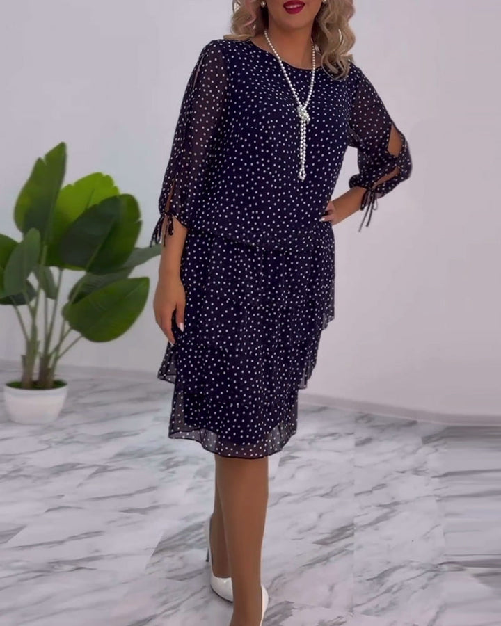 Robe élégante à imprimé pois superposée