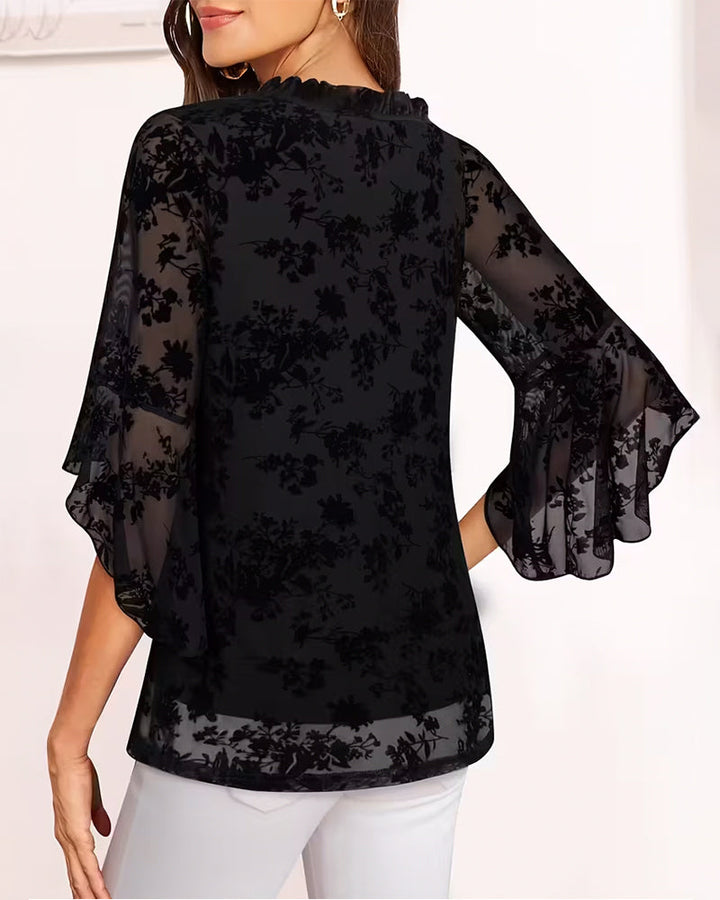 Blouse à manches cloche élégante et stylée