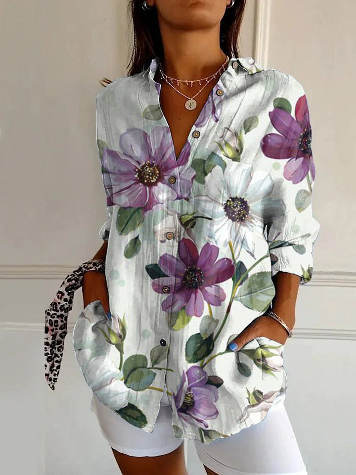Chemisier à touches florales et allure décontractée