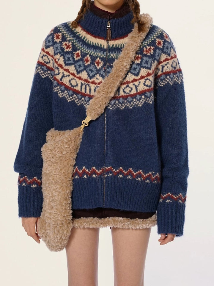 Pull en maille à col montant pour femme