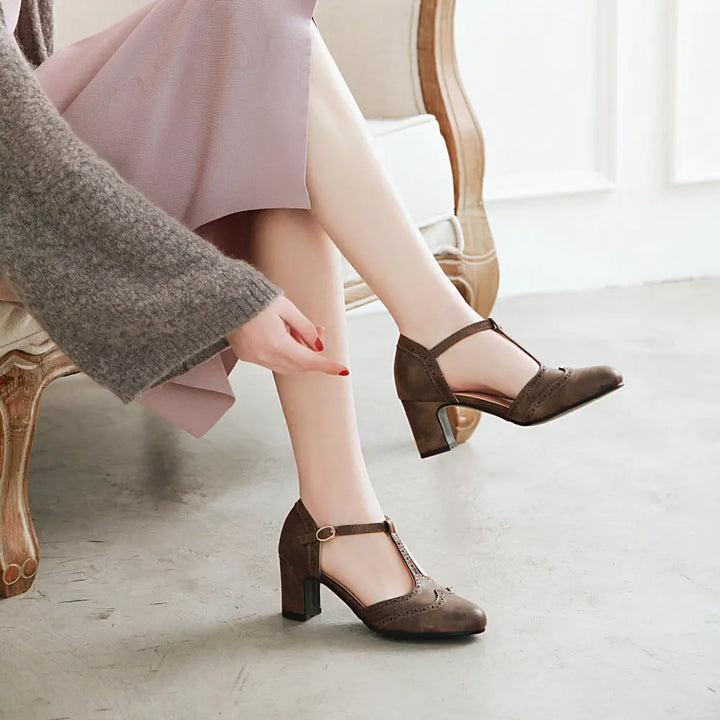 Talons épais Medium Low confortables