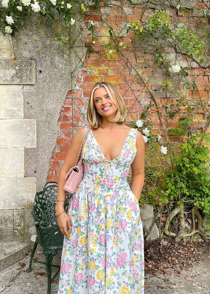 Robe d'été élégante et flatteuse