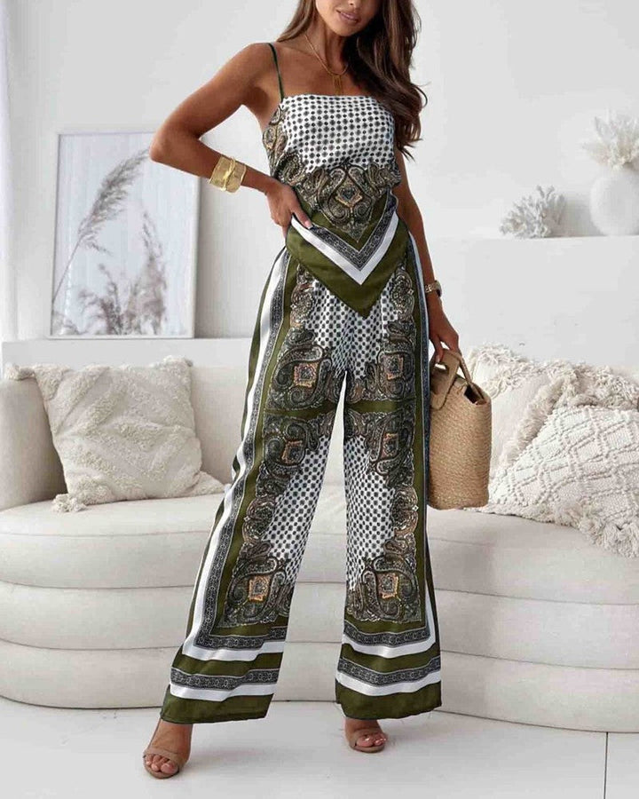 Ensemble deux pièces avec veste à lacets tendance