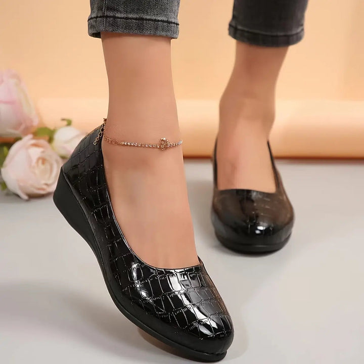Chaussures orthopédiques en cuir pour femme – légères, antidérapantes et respirantes
