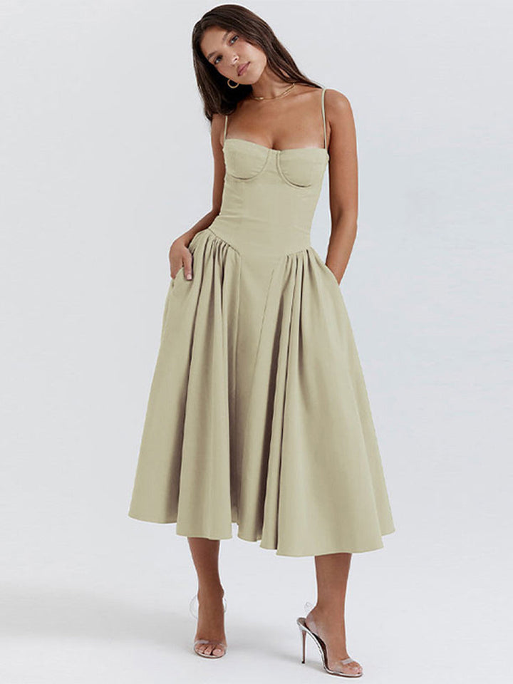 Robe longue vintage tendance à bretelles