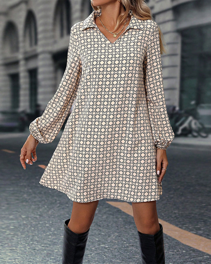 Robe à col à revers à manches longues imprimée