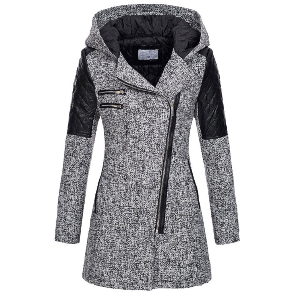 Manteau à manches matelassées.