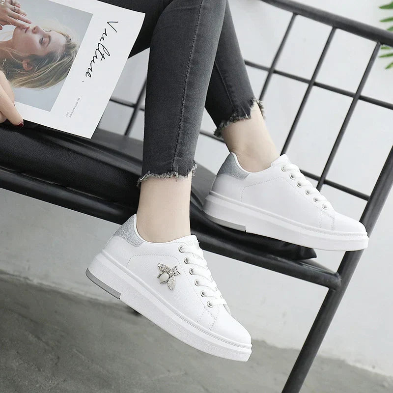 Chaussures à plateforme tendance en cuir PU