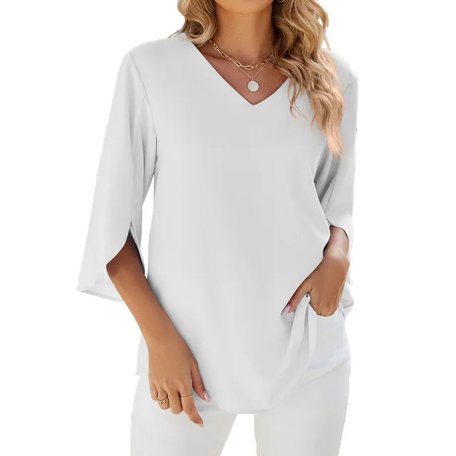 Blouse moderne à col V